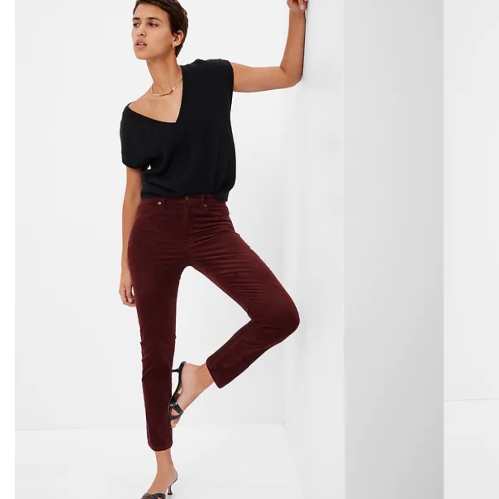 NEW Corduroy Vintage Slim High Rise Jeans with Washwell | GAP Size 6 (28)